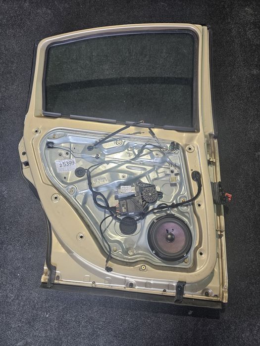 usa stanga dreapta fata spate originala volkswagen passat b5.5 (sedan)