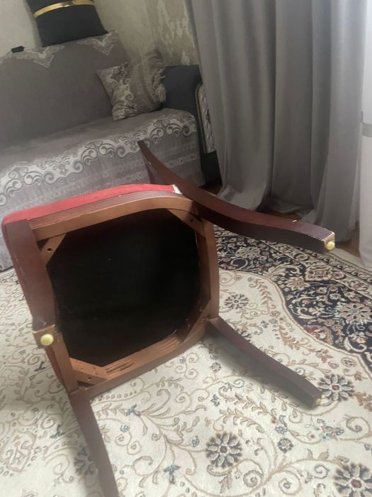 Большой Стол со стульями 8шт.