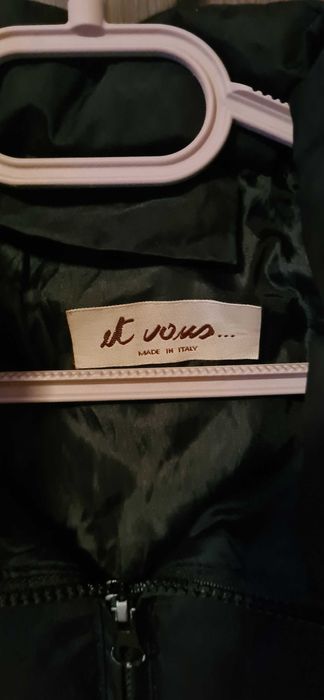 Vestă neagră de fâș