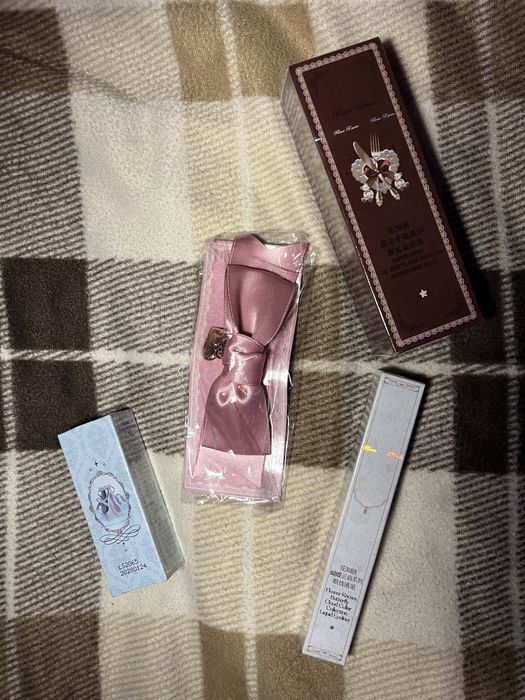 Подводка Flower knows