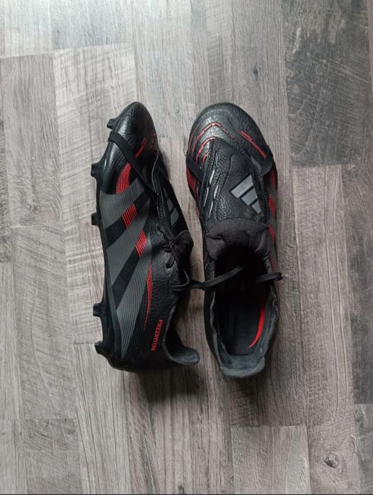 Ghete Adidas Predator