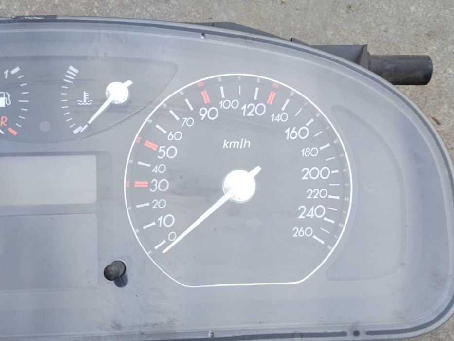 Ceas bord Renault Laguna I cod 8200002106