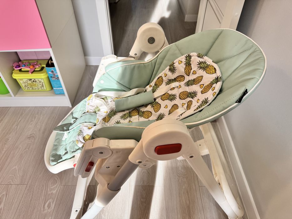 Продам детский стульчик для кормления ilovi frutti