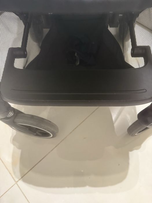 Лятна количка cybex beezy, модел 2025, като нова