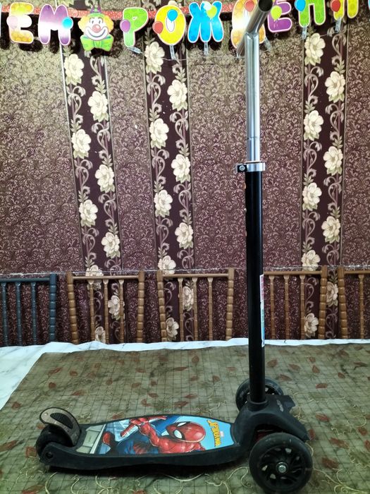 Продам самокат детский