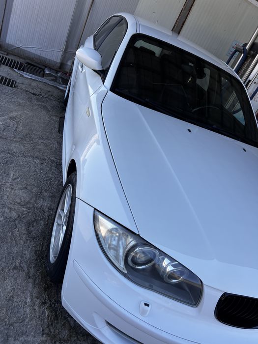 BMW 1 Series 2009 — imagine 4