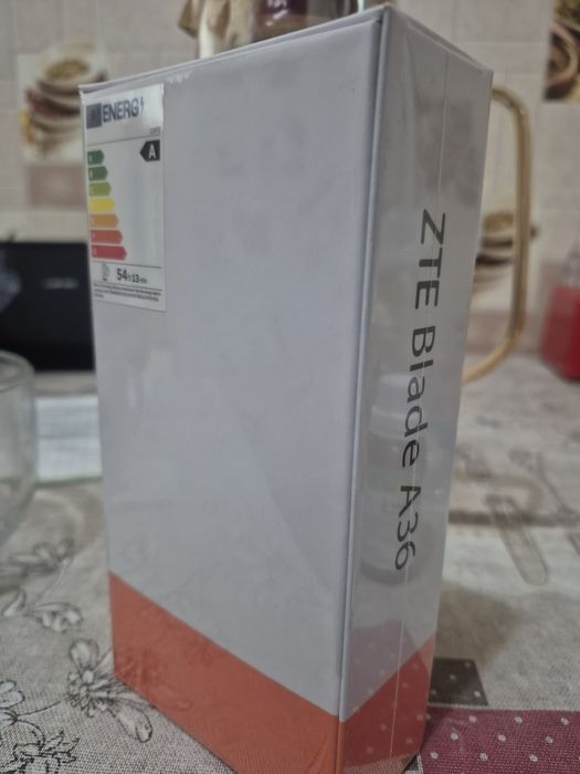 Продам новый телефон