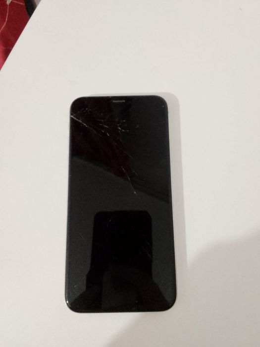 Телефон/ Iphone X.