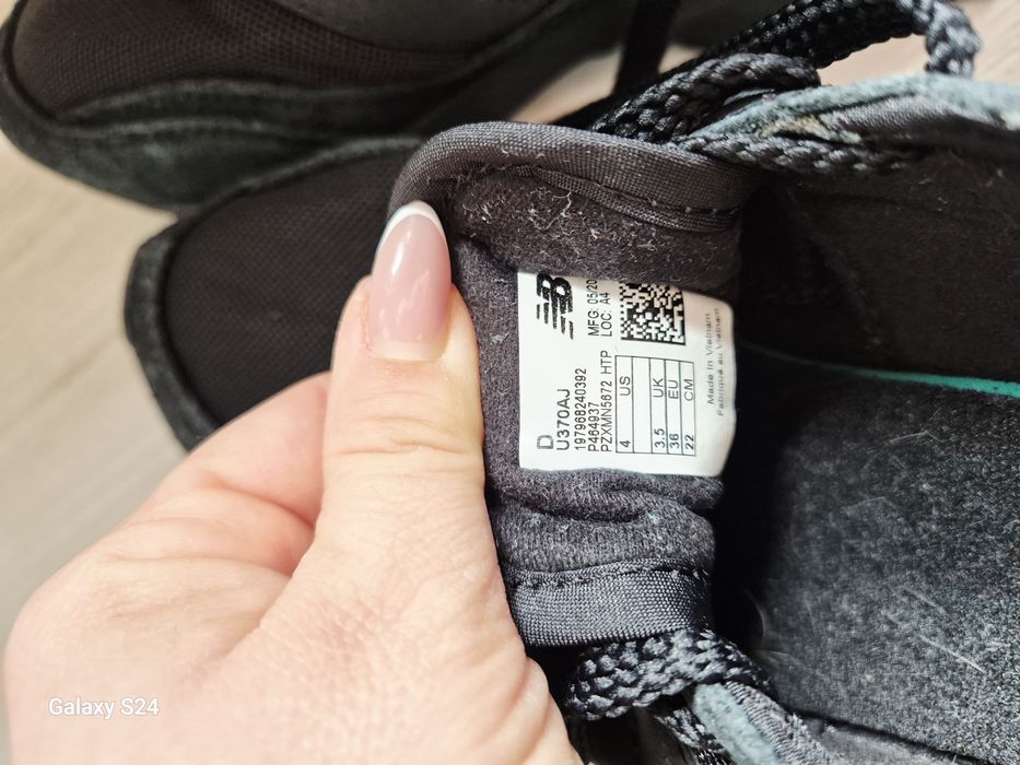 Маратонки Nike /