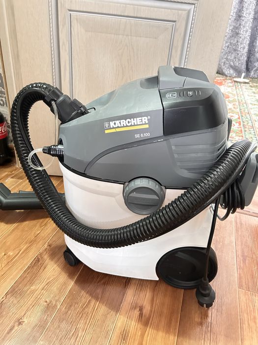 Пылесос моющий Karcher SE 6 Line  белый