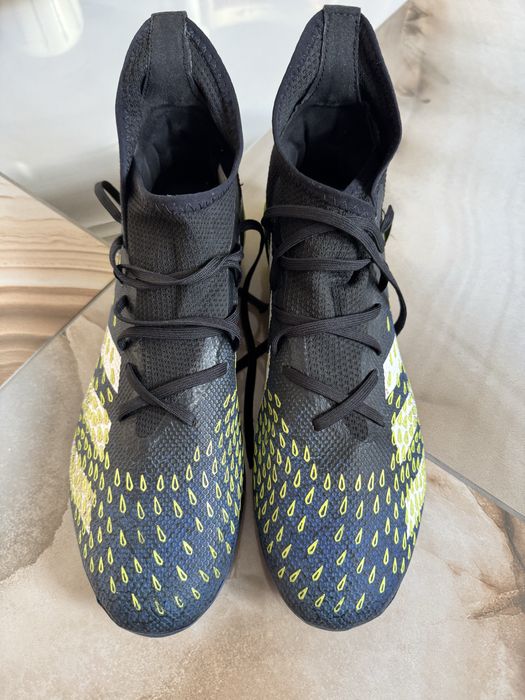 Бутонки Адидас Predator