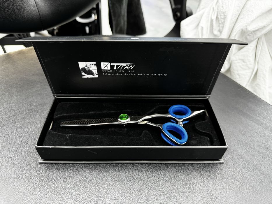 Професионална филажна Японска ножица TITAN