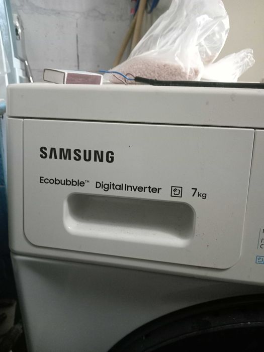 Продам стиральную машинку