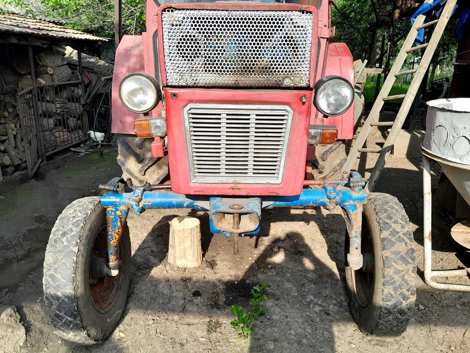 Tractor utb 445 cu carte CIV