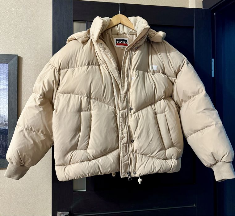 Пуховик Levi’s