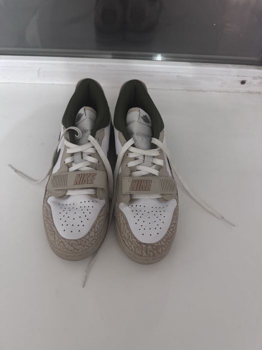 Кроссовки эир джордан