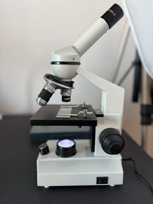 Microscop biologic Kern Obs 101