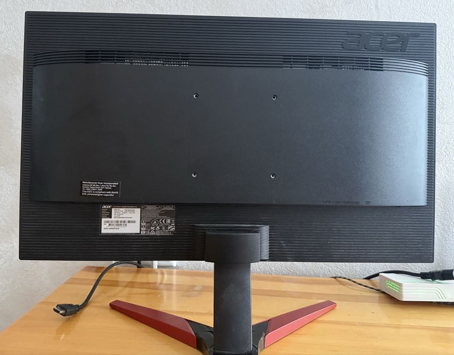 Геймърски компютър + 144Hz монитор - готов за ползване