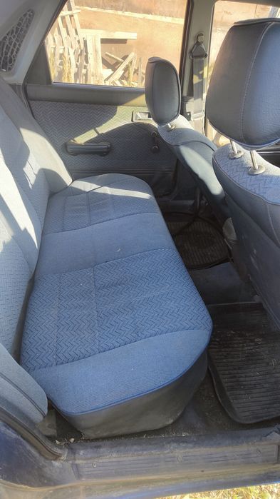 Продам Мазду 626 на разбор