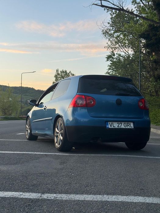 Vand Golf 5 1,6 FSI