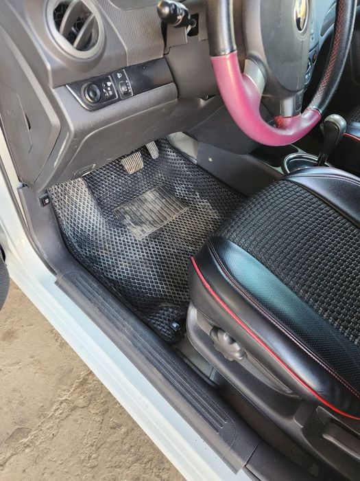 Neksiya ravon aftamat sotiladi