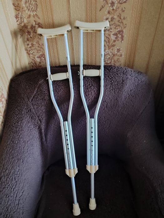 Костыли (абсолютно новые)