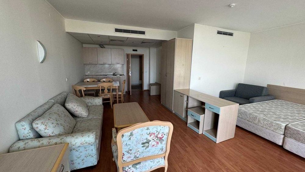 Просторен едностаен апартамент в к-с „ Гранд Хотел Нирвана”