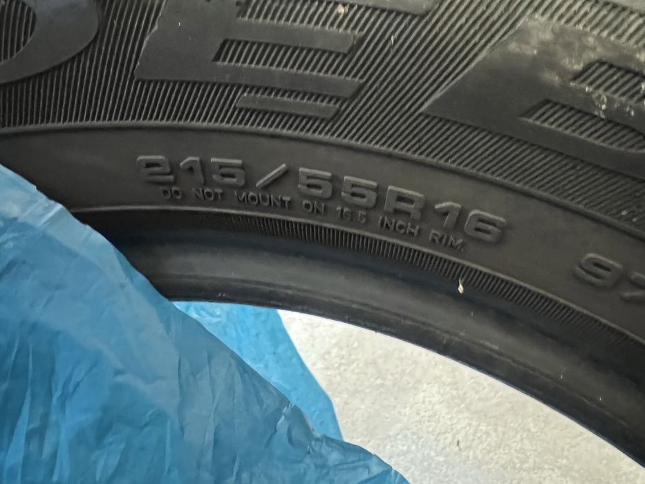 Cauciucuri stare 10/10 iarna  2 seturi 215 55 16 si 215 60 16