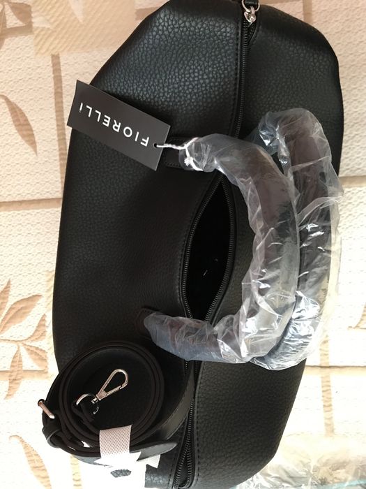 Уикенд чанта