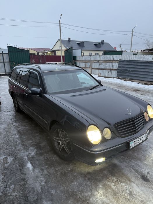Продам mercedes 210
