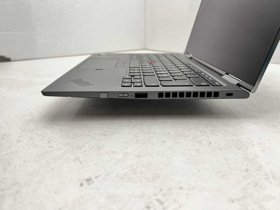 реновиран лаптоп Lenovo ThinkPad X1 Yoga 4th Gen 14" touch i5-8265U 16GB 260GB клас А с Гаранция