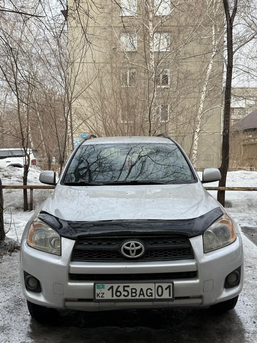 Продам тайота раф 4