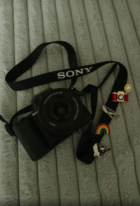 Продам Sony zv-e10