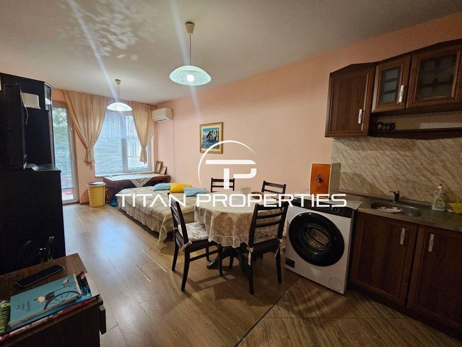 Продава се Двустаен апартамент в Варна, ХЕИ - 65 кв.м за 2462 €/кв.м - Снимка #3