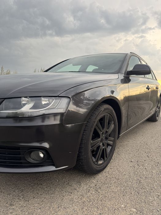 Vand audi a 4 b 8 impecabil 2.0 tdi 205 cp
