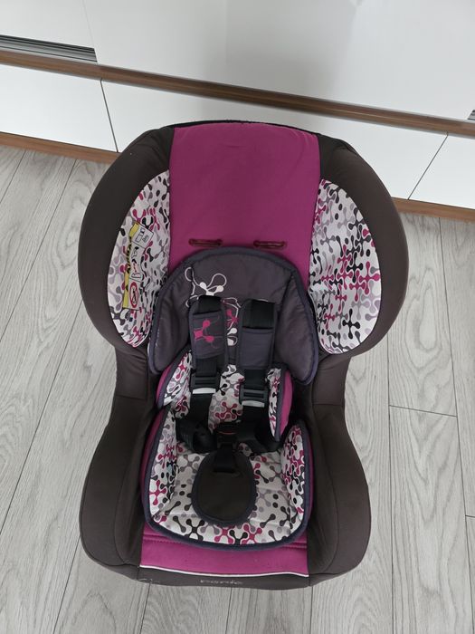 Scaun mașină copil