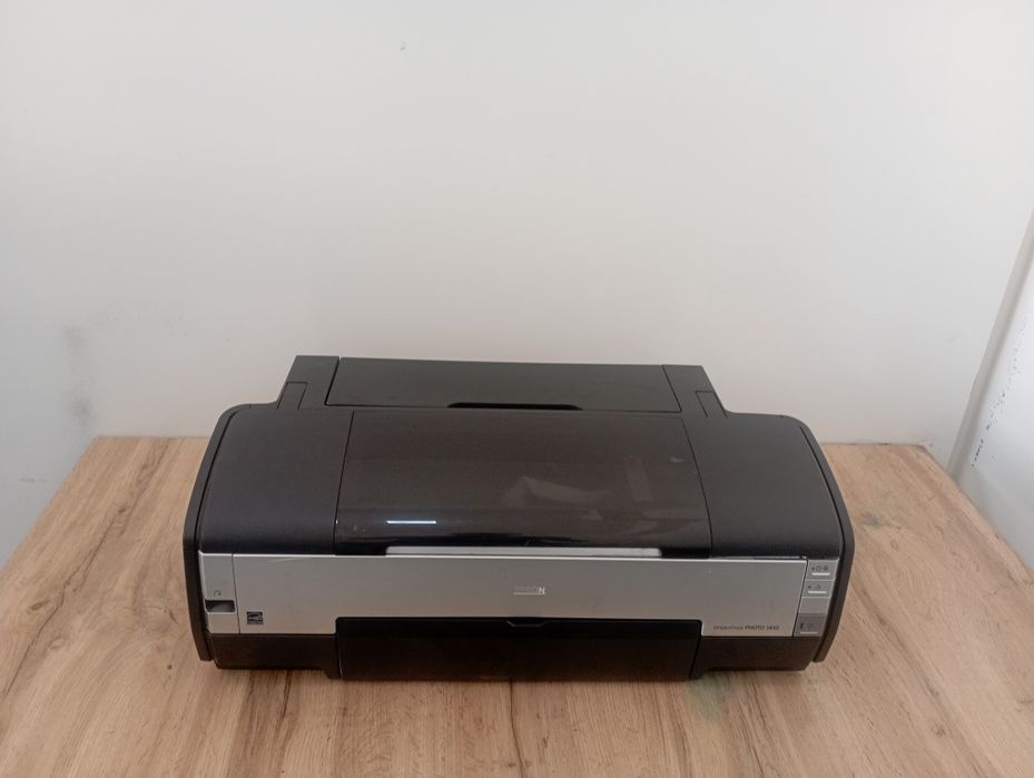 Epson 1410 sotiladi А3