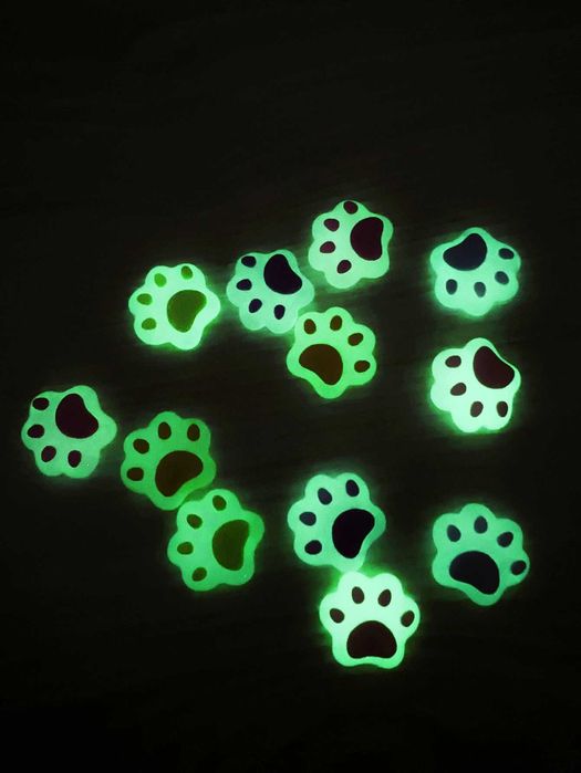 Set 12 Jibbitz Pini Fosforecenti pentru Crocs Saboti, Labuta Pisica