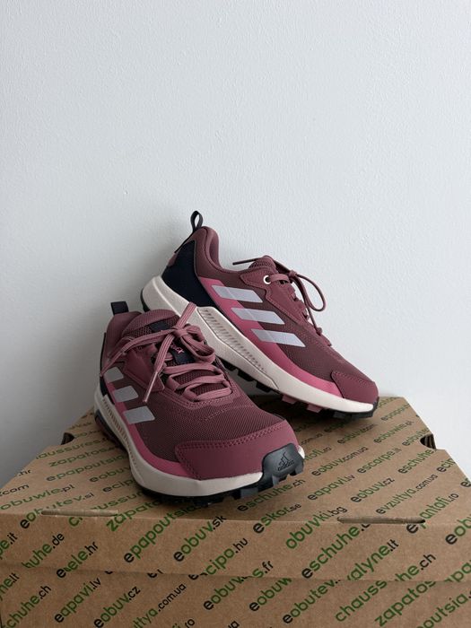 Дамски туристически обувки Adidas Terrex Anylander