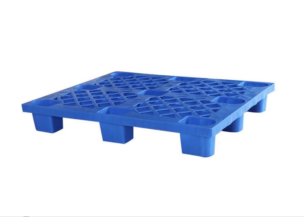 Палеты пластиковые потдоны