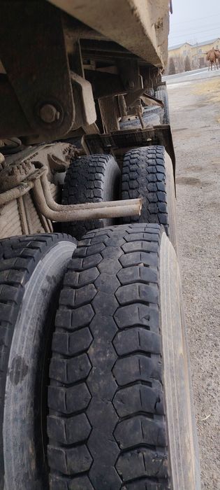 Howo A6  tyagach va tanar pirtsep sotiladi.