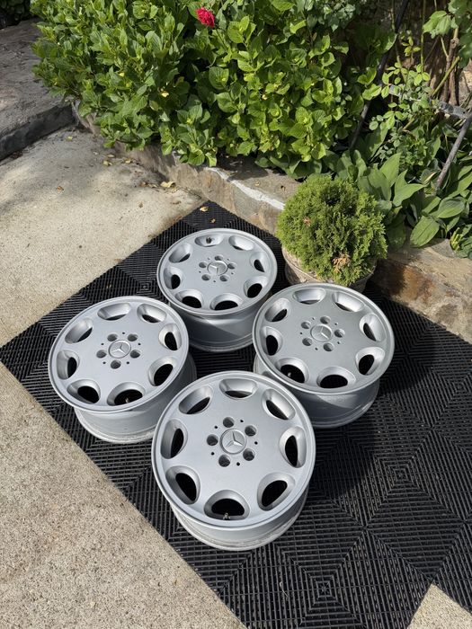 Jante Retro Mercedes R16, 8J  in stare buna. W124, W126 W140 R129 si multe altele. Livrare cu verificare