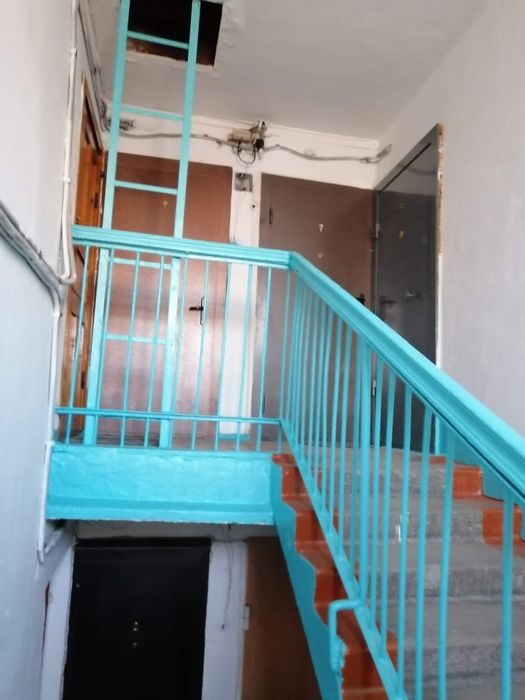 Продам 3 км. квартиру на цем. посёлке.