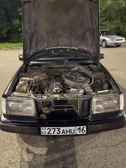Продам w124 e260