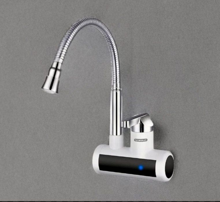 Електрически водонагревател Termomax за плот или стена, 3600 W