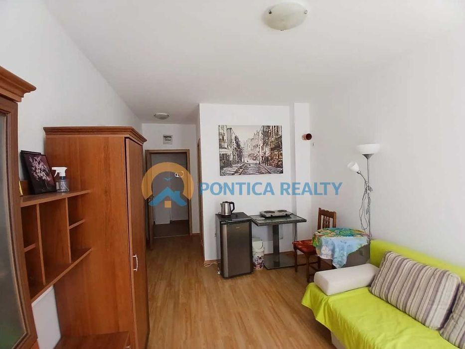 Изгодно, уютно студио в голям комплекс в близост до Слънчев бряг