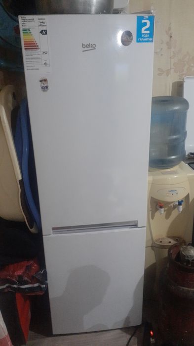 Холодильник продам