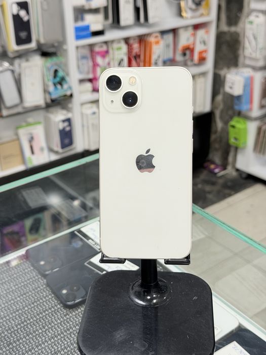 iPhone 13 128GB White