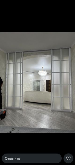 Душ, лофт, перила, зеркала