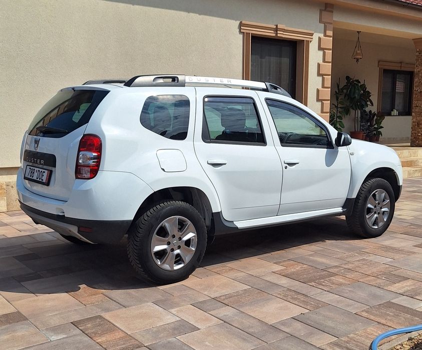 Dacia Duster 1.6 benzina / 2016